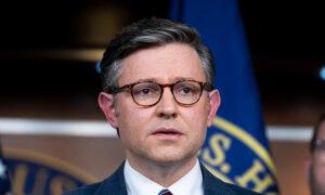 Johnson Says Speaker Vacancy Would be ‘Dangerous Gambit’