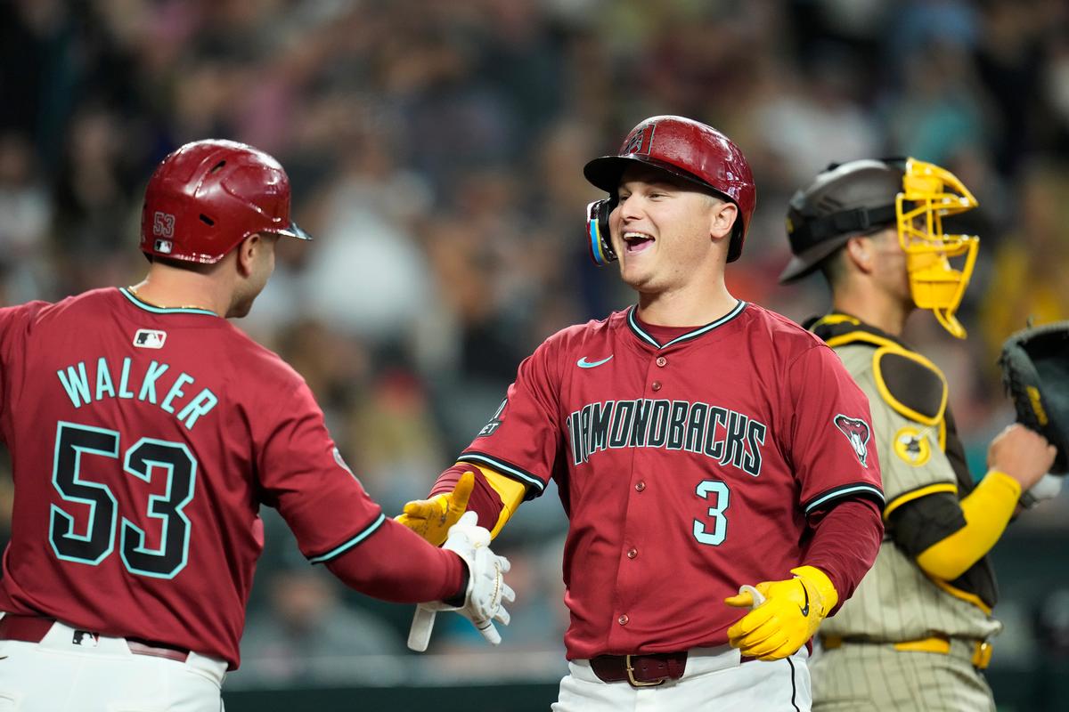 Diamondbacks Pound Padres to Snap Three-Game Losing Streak