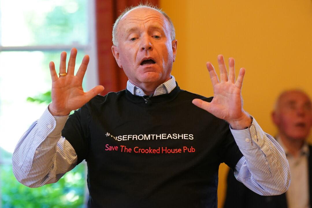 Tory MP Instructs His Office Not to Deal With Asylum Cases