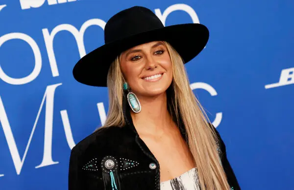 Country Star Lainey Wilson Named Entertainer of the Year at 2025 CMA Awards