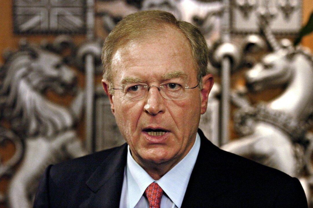Former Liberal Cabinet Minister and MP Jim Peterson Dies at 82, Family Says