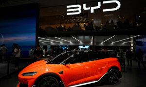 Biden Sharply Raises Tariffs on Chinese EVs, Steel, Solar Cells
