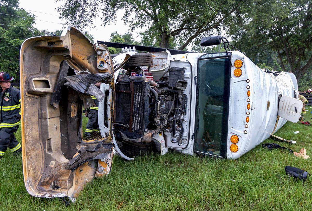 Driver of Pickup That Collided With Farmworker Bus in Florida, Killing 8, Is Arrested on DUI Charges