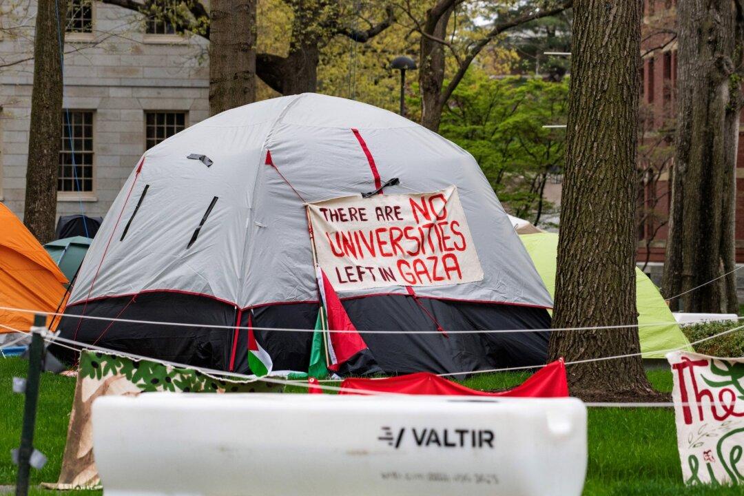 Harvard Board Bars 13 Pro-Palestinian Student Protesters from Graduating, Overruling Faculty