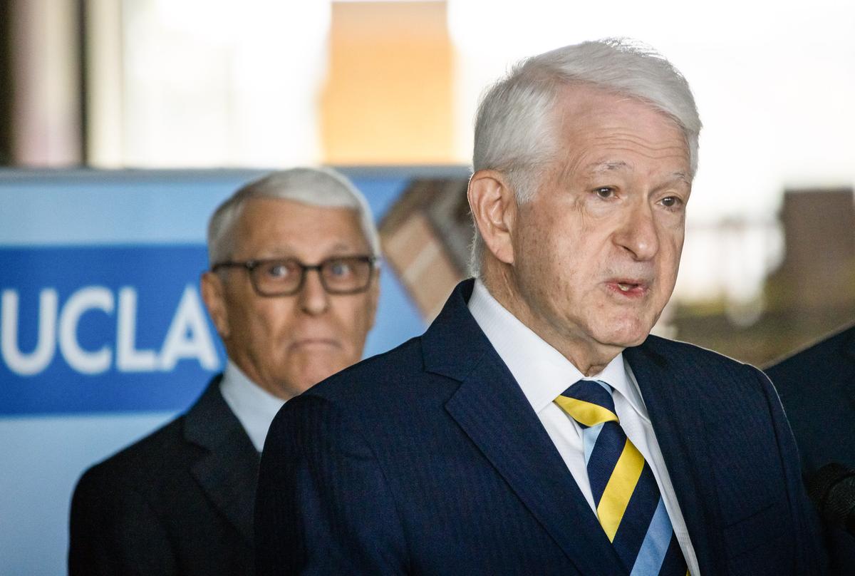 UCLA Faculty Senate Rejects Censure, No-Confidence Motions on Chancellor