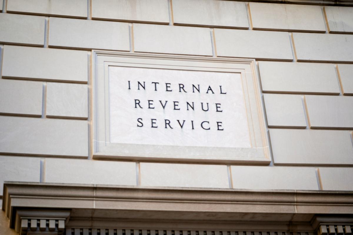 Tax Scams Costing Thousands Their Refunds: Look for These Red Flags
