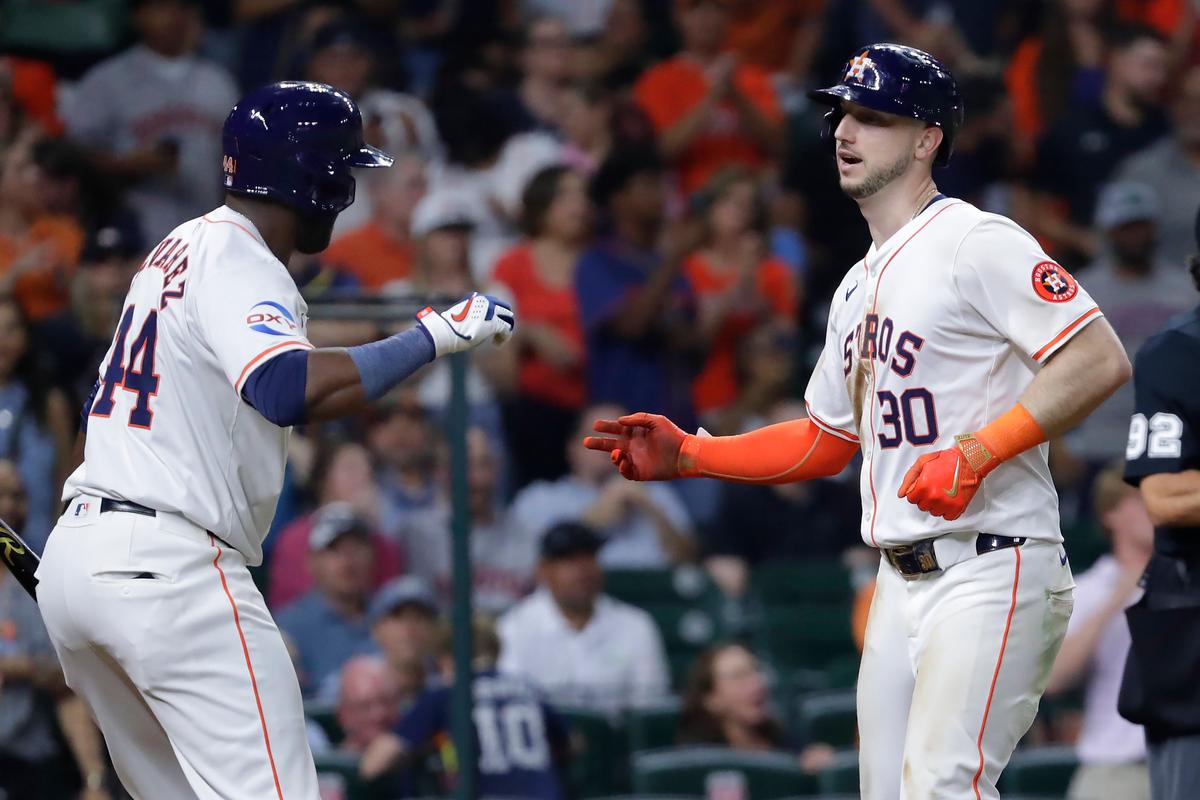 Tucker’s Two Home Runs, Peña’s 10th-Inning Single Lift Astros Over Angels