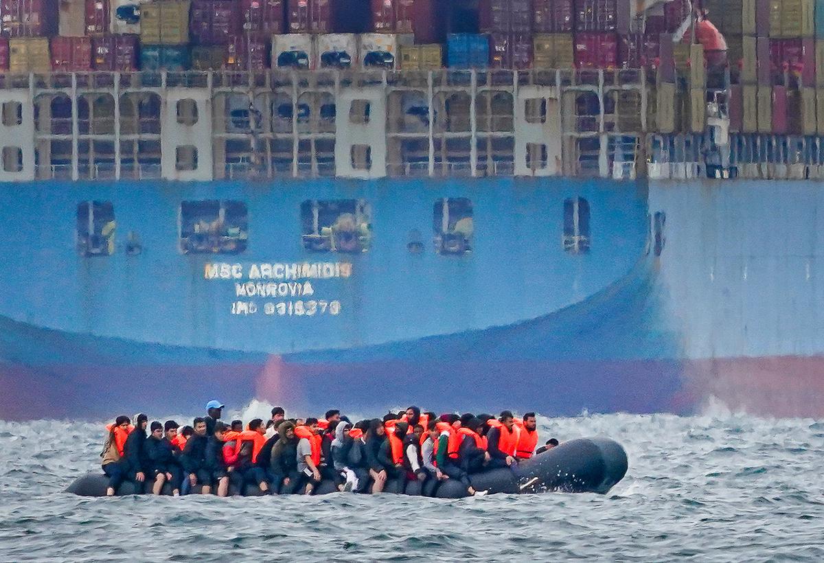 Number of Channel Crossings Increases This Year: EU Border Agency
