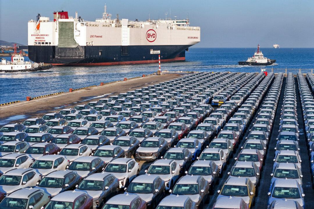Tariff Hikes on Chinese EVs, Batteries, Chips, and More to Start Aug. 1, Biden Admin Says