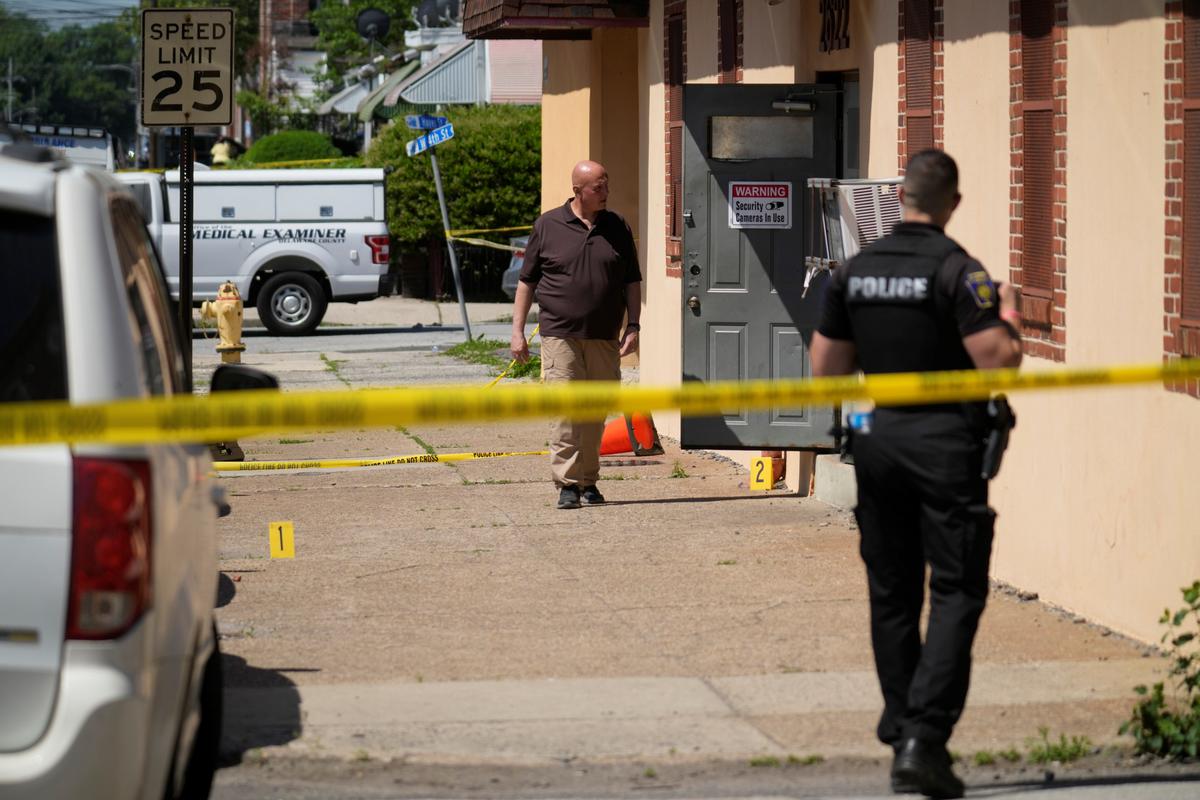 Disgruntled Worker Fatally Shoots 2, Wounds 3 at Linen Company Near Philadelphia