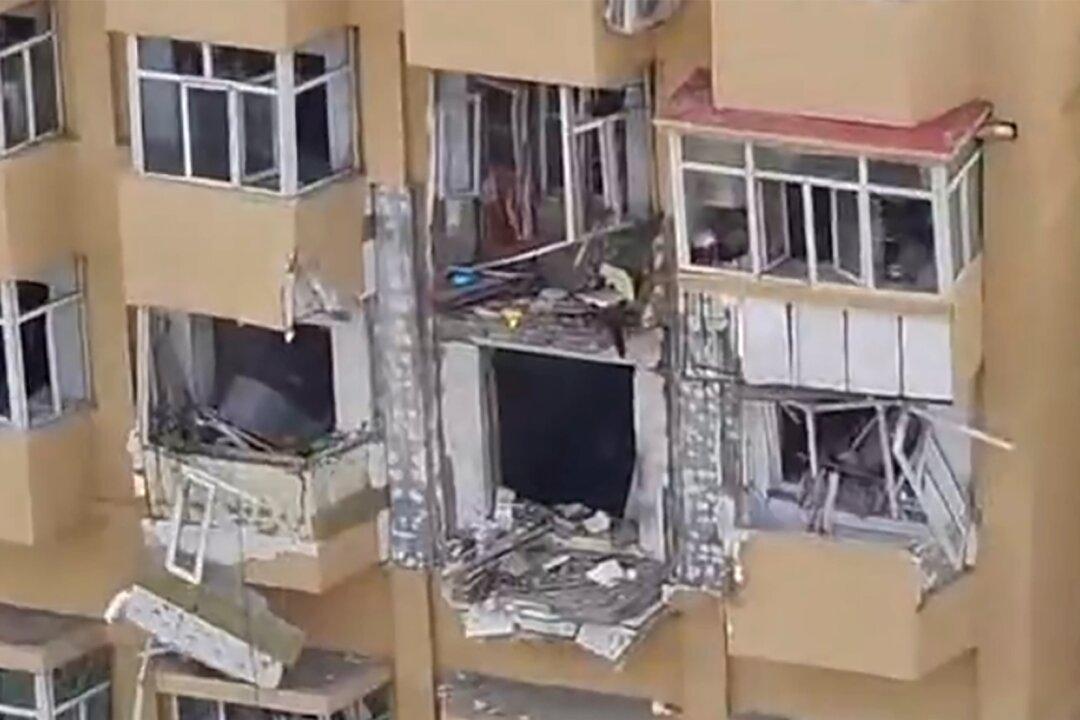 Explosion at Apartment Building in Northeastern China Kills at Least One and Injures 3