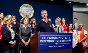 Gov. Newsom Signs Bill Allowing Arizona Doctors to Provide Abortions in California