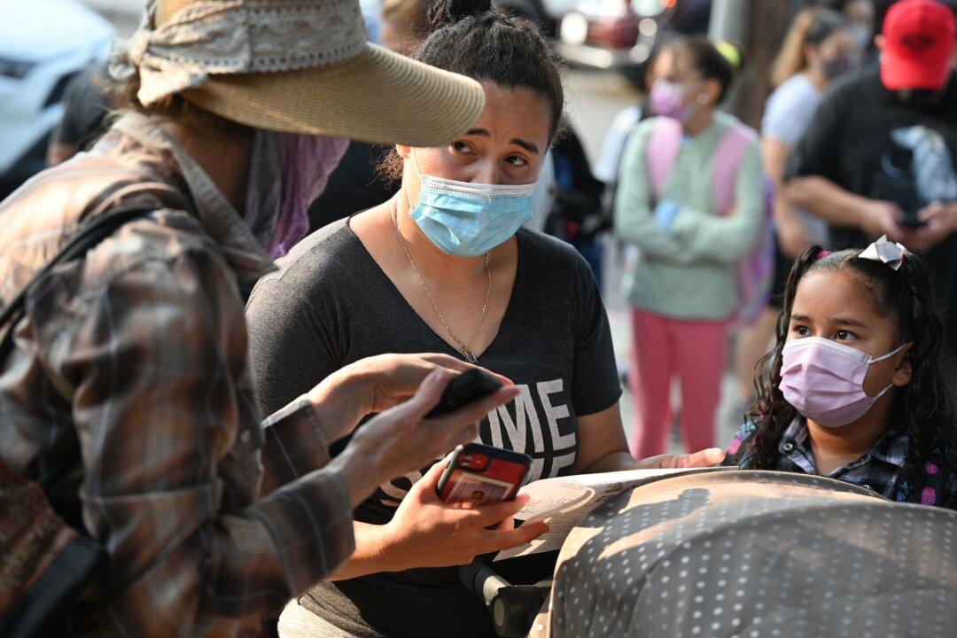 New Cell Phones Rules Greet LAUSD Students on First Day of School