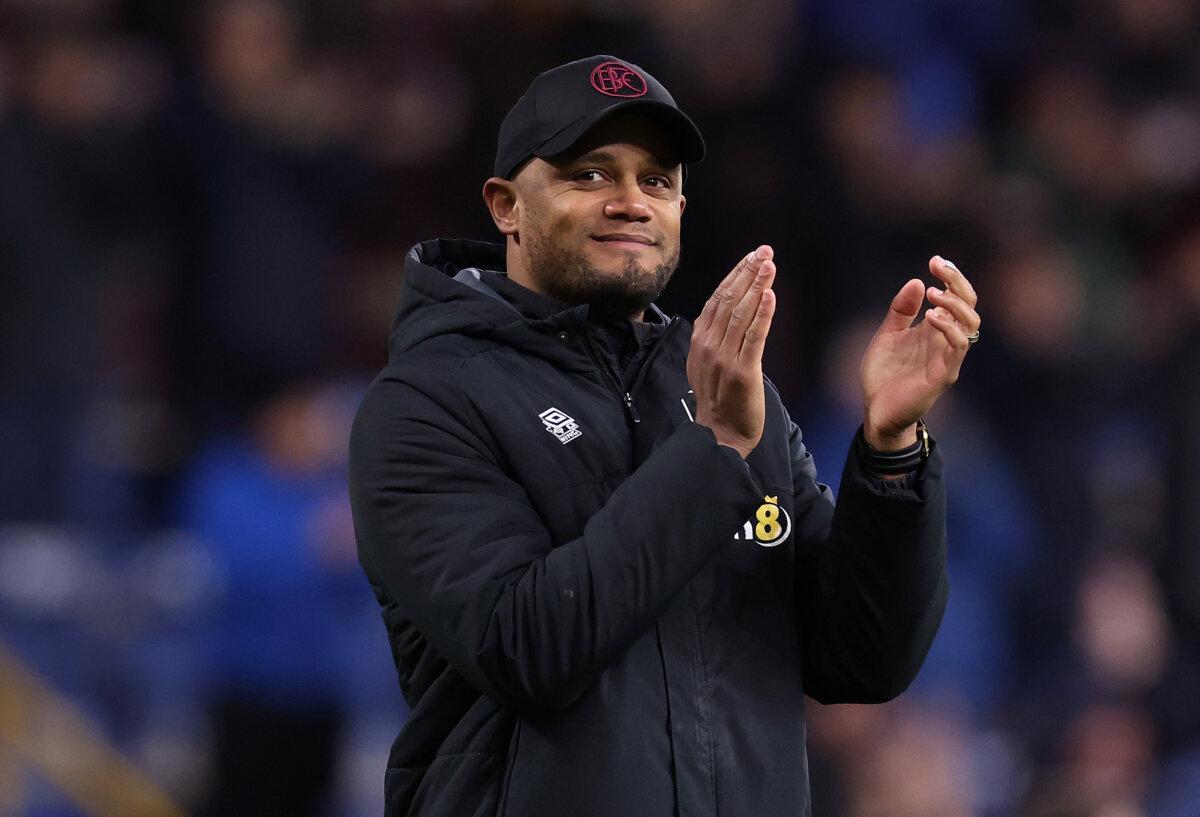Vincent Kompany the manager of Burnley applauds their support after the Sky Bet Championship between Burnley and Sheffield United at Turf Moor in Burnley, England on April 10, 2023. (Alex Livesey/Getty Images)