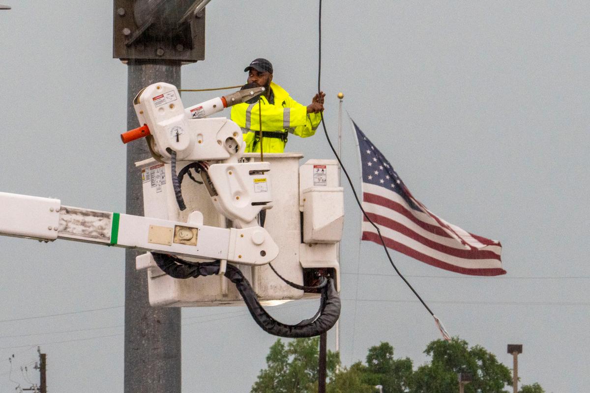 Power Outages Linger After Storms Batter Texas Again, Leaving 1 Dead