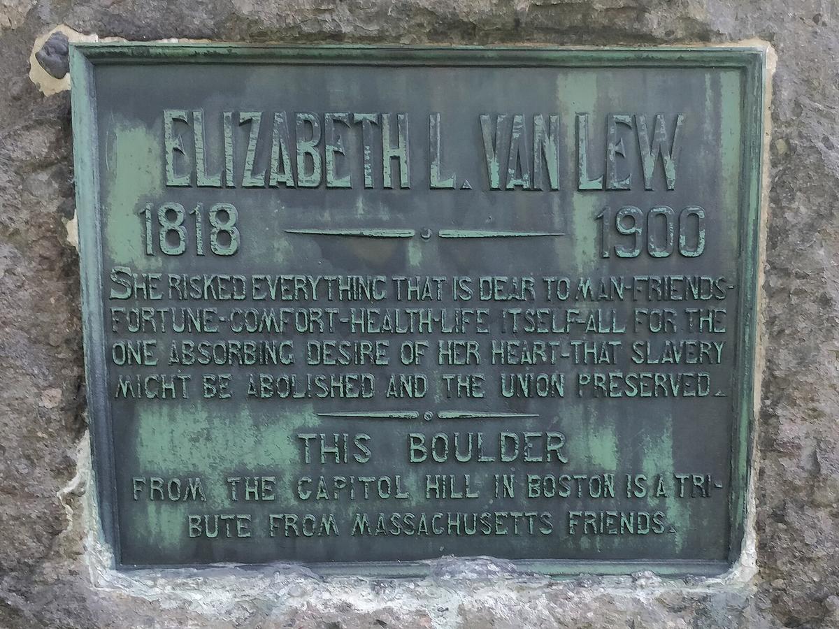 The tombstone of Elizabeth Van Lew was put up out of the generosity of those who sympathized with the anti-slavery cause. (Melllea/CC BY-SA 2.0)