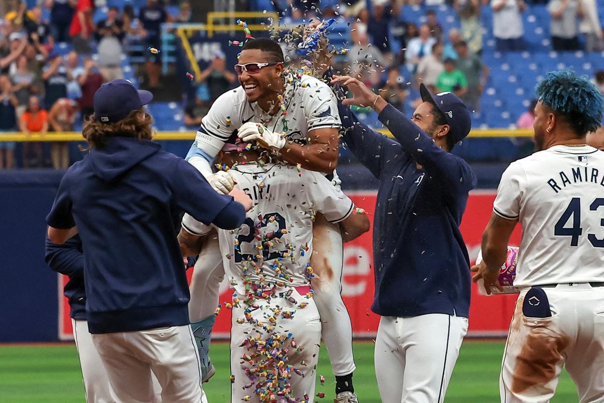 Siri, Palacios Come Through With Huge Hits as Rays Top A’s in 12 Innings