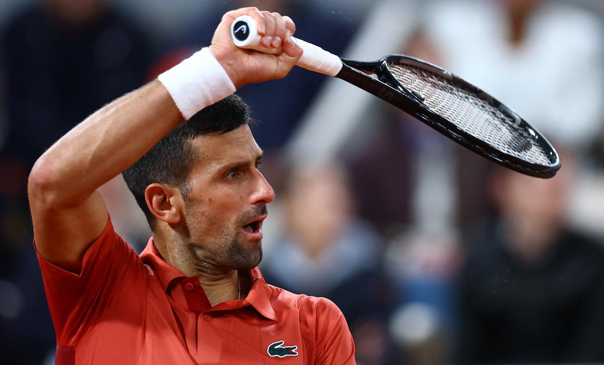Djokovic Dismantles Carballes Baena to Reach French Open 3rd Round
