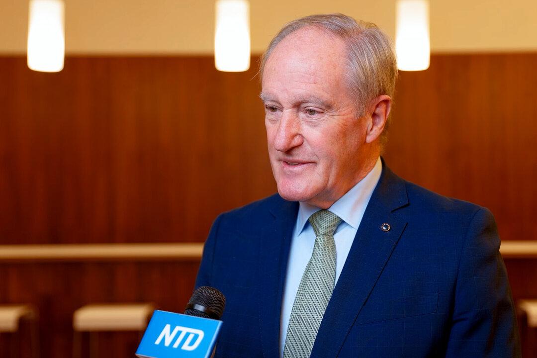 Spanish Politician Says Shen Yun ‘Is Spectacular’