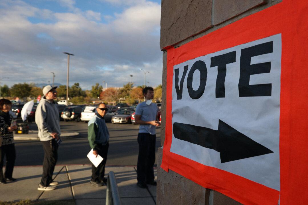 5 GOP Rivals Battle in Nevada House Primary to Take on 6-Term Democrat in Fall