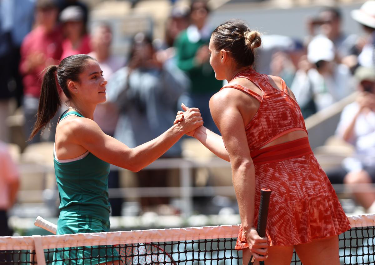 Sabalenka Beats Navarro to Reach French Open Quarterfinals; de Minaur Beats Medvedev