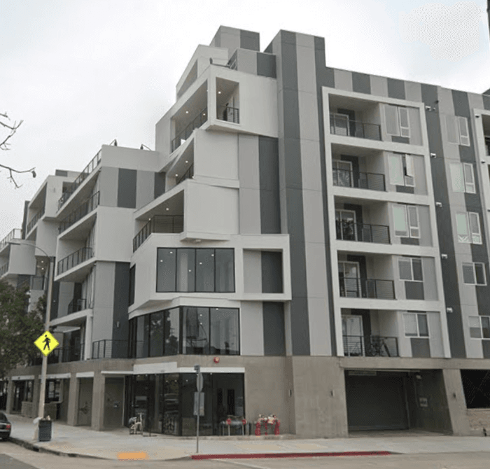 Los Angeles Buys ‘Luxury’ Apartments With ‘Sweeping Views’ to House Homeless