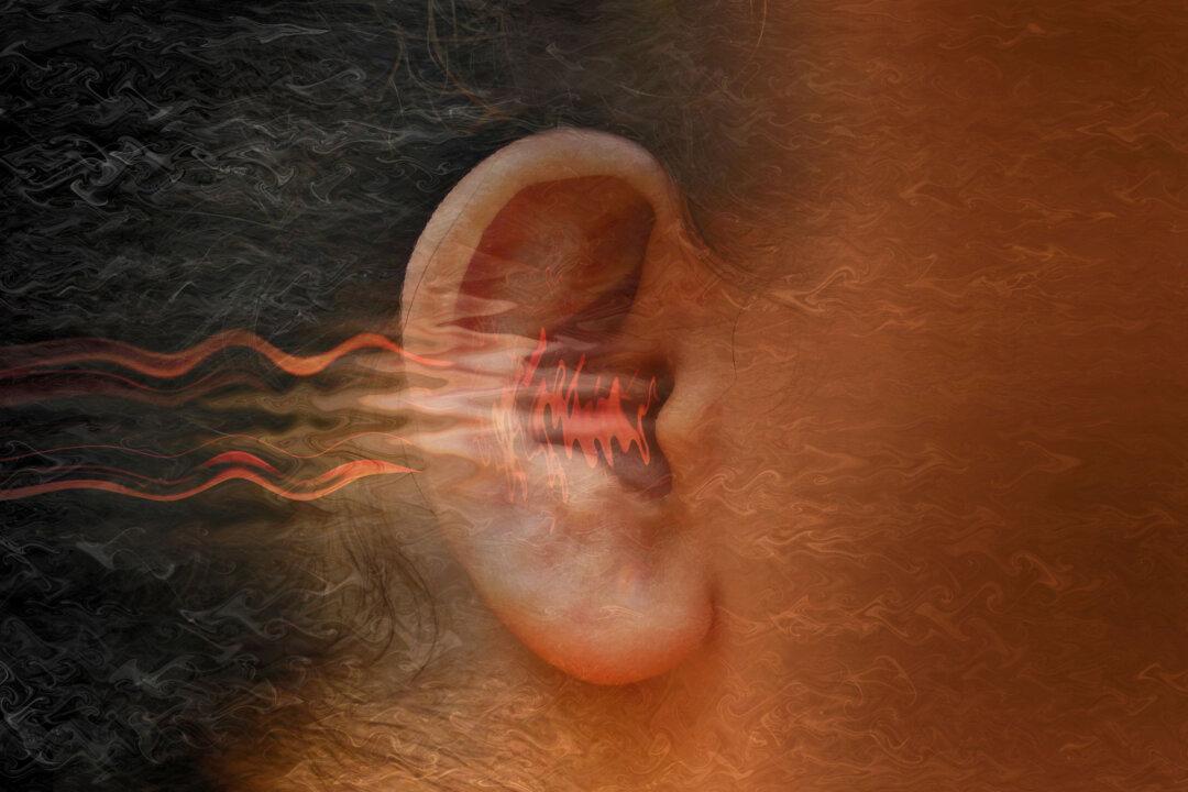 COVID-19 Vaccine Linked to Sudden-Onset Tinnitus; Metabolic Disease Increases Risk: Study