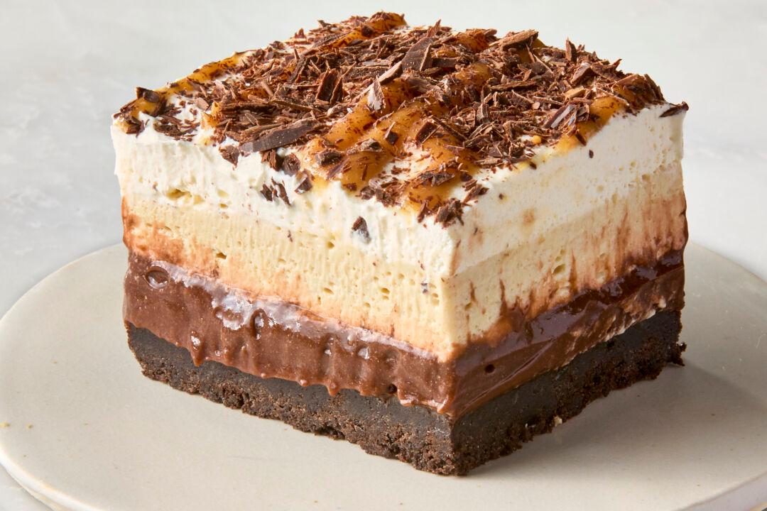 These No-bake Chocolate Peanut Butter Bars Taste Even Better Than a Reese’s Cup