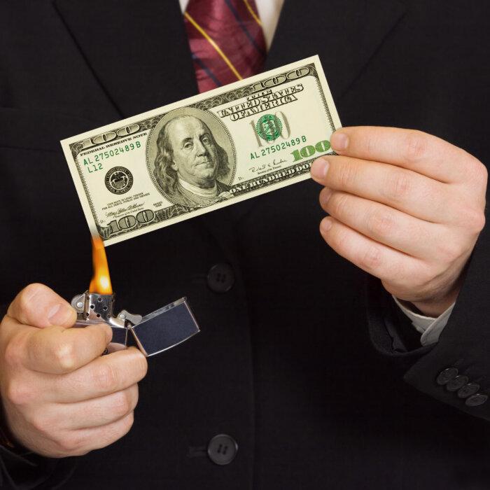 Avoiding Financial Pitfalls: From Clueless to Cash Savvy (3/6)