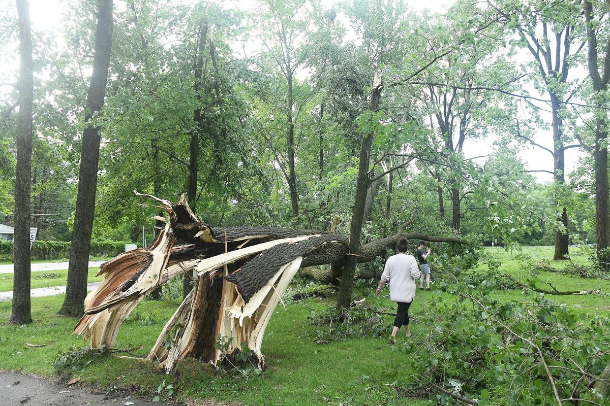 Tornado Hits Michigan Without Warning, Killing Toddler, While Twister in Maryland Injures 5