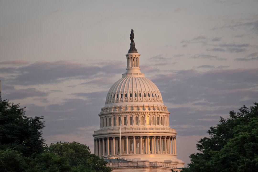 House GOP, Democrat Leadership Hold Post-Meeting Press Conferences