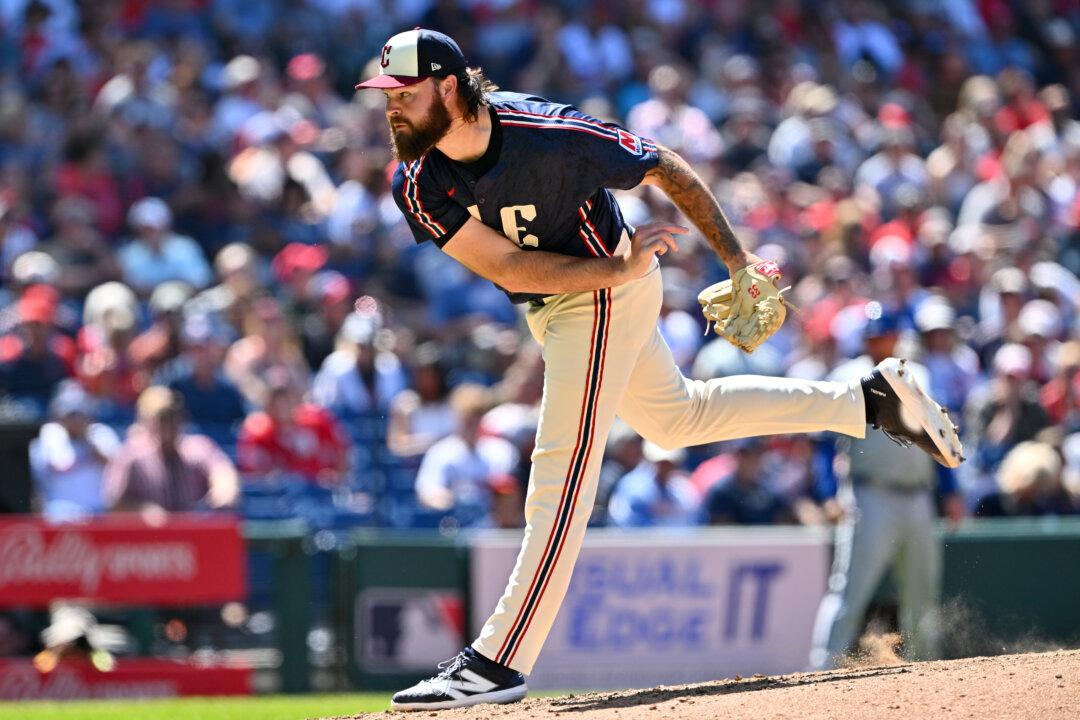 Kyle Isbel’s RBI Single in 8th Lifts Royals Past Guardians 4–3