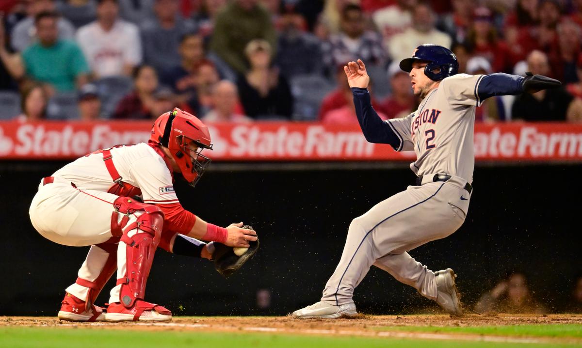 Alvarez Homers Among His 3 Hits and Brown Throws 6 Shutout Innings as Astros Defeat Angels 6–1