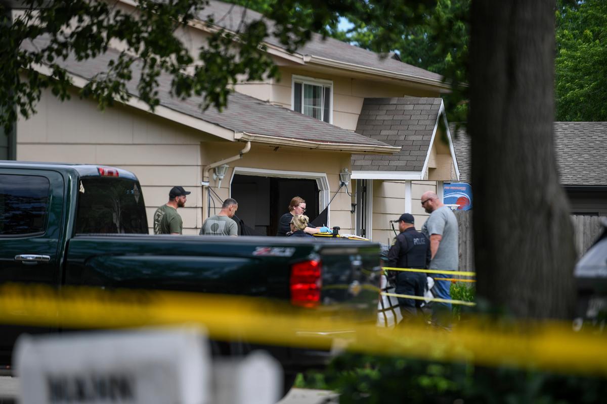 Shooting Leaves 3 Dead and 2 Injured in South Dakota