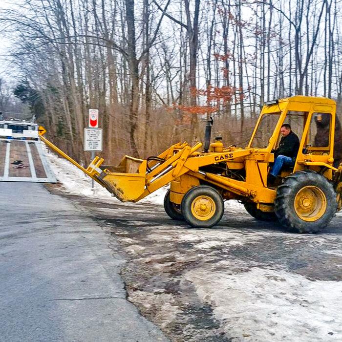 Ex-Police Officer Who Once Shared Cell With Jeffrey Epstein Gets Life in Prison for 4 Murders