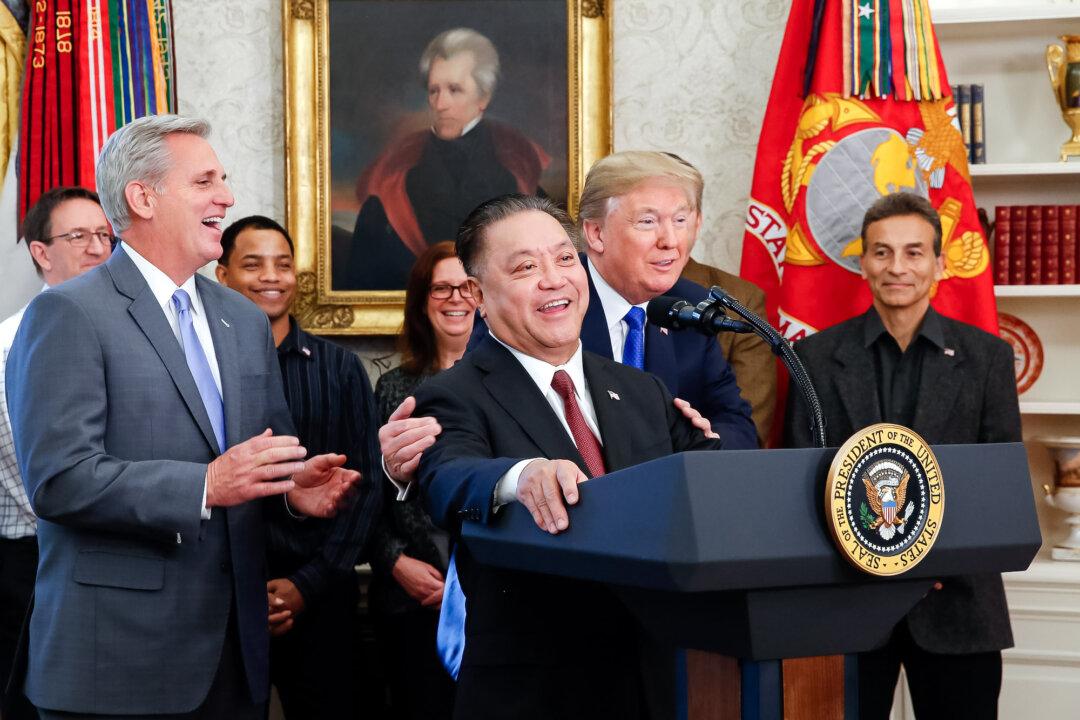 CEO Pay Soars: Executives Earn 200 Times More Than Average Workers in 2023