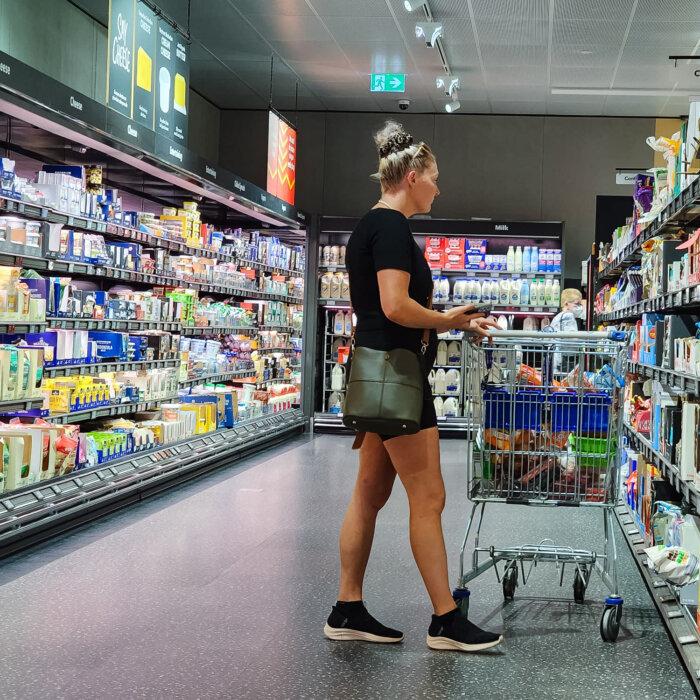 US Annual Inflation Rate Slows as Shelter Costs Remain Elevated