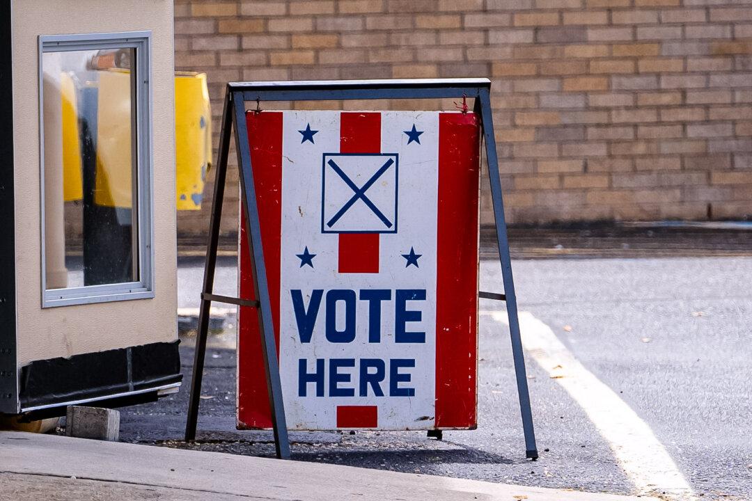 First Polls Close in Slate of Key Battleground Primaries