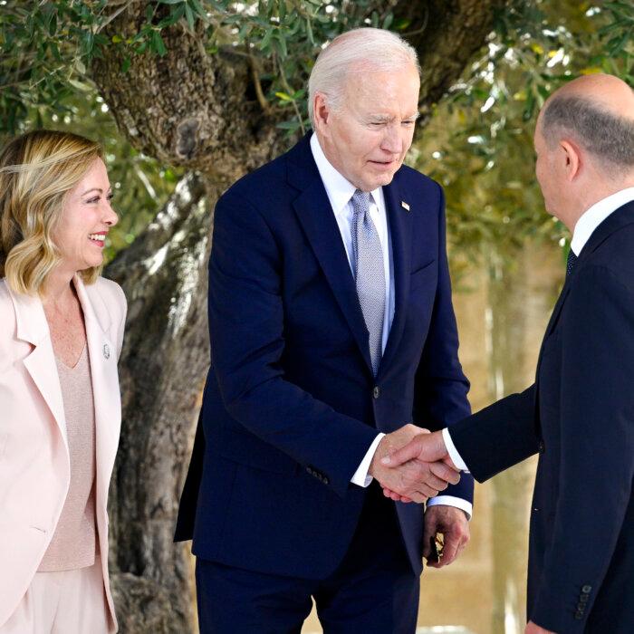 World Leaders Gather in Southern Italy for G7 Summit