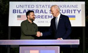 Biden, Zelenskyy Sign Long-Term Security Agreement at G7