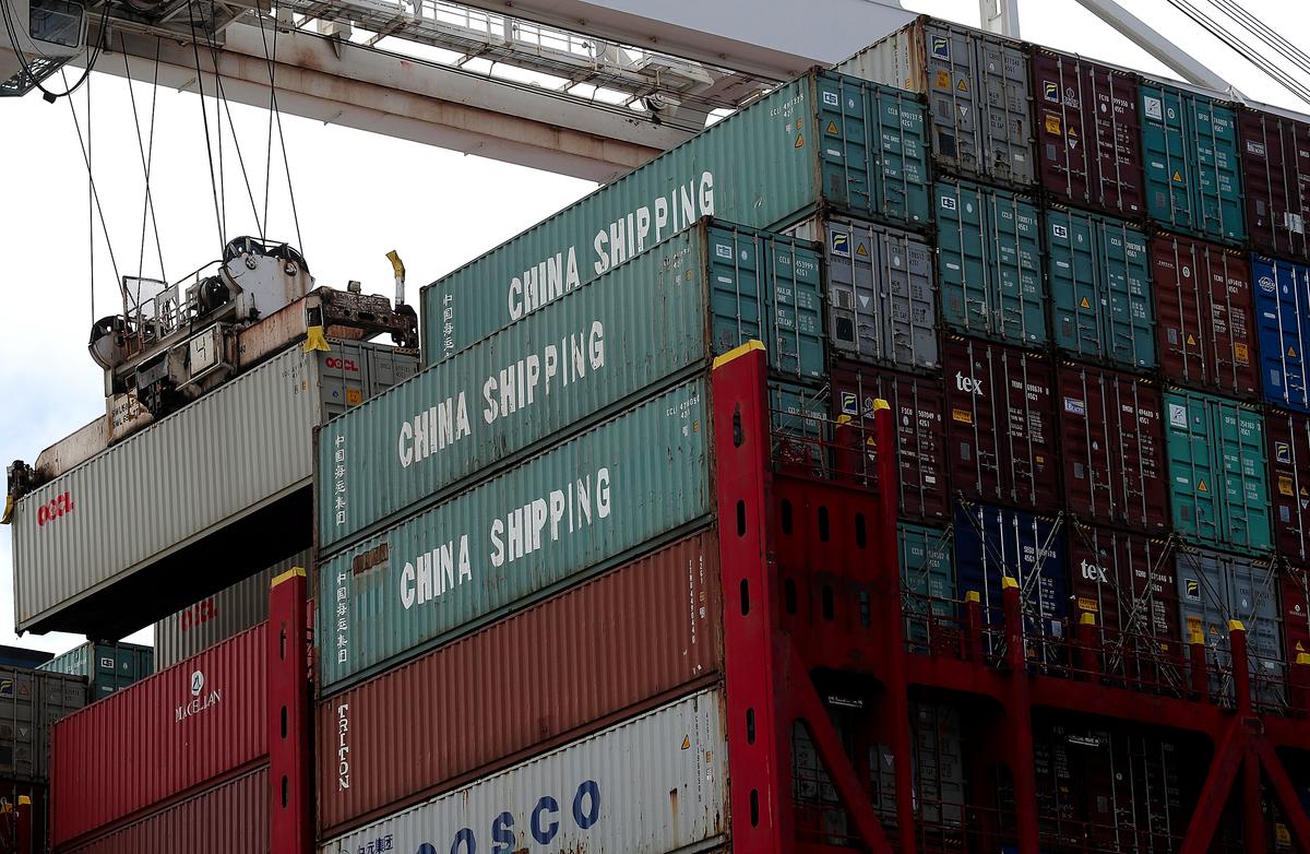 Is the US Decoupling From China?