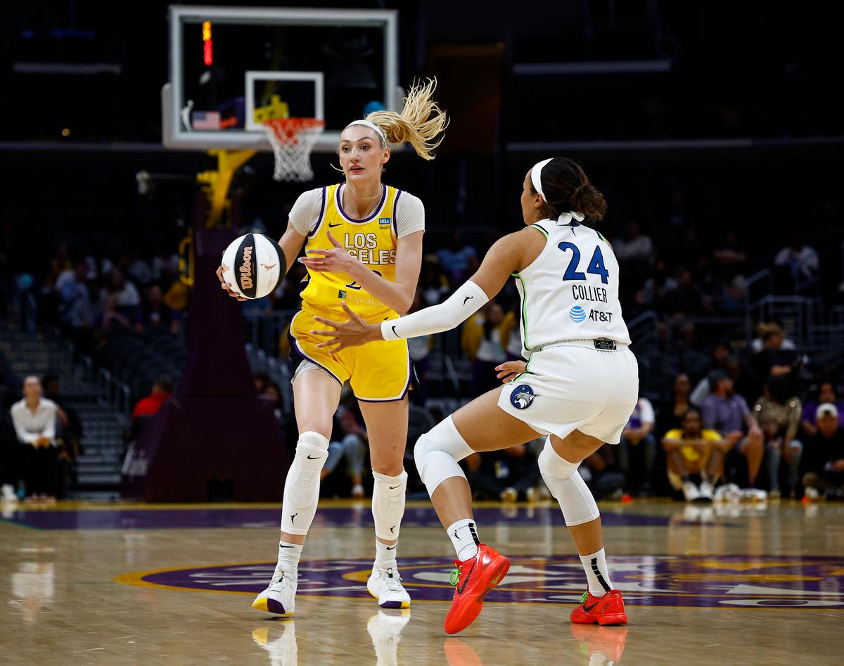 Napheesa Collier Scores 30 as Lynx Rally Past Sparks