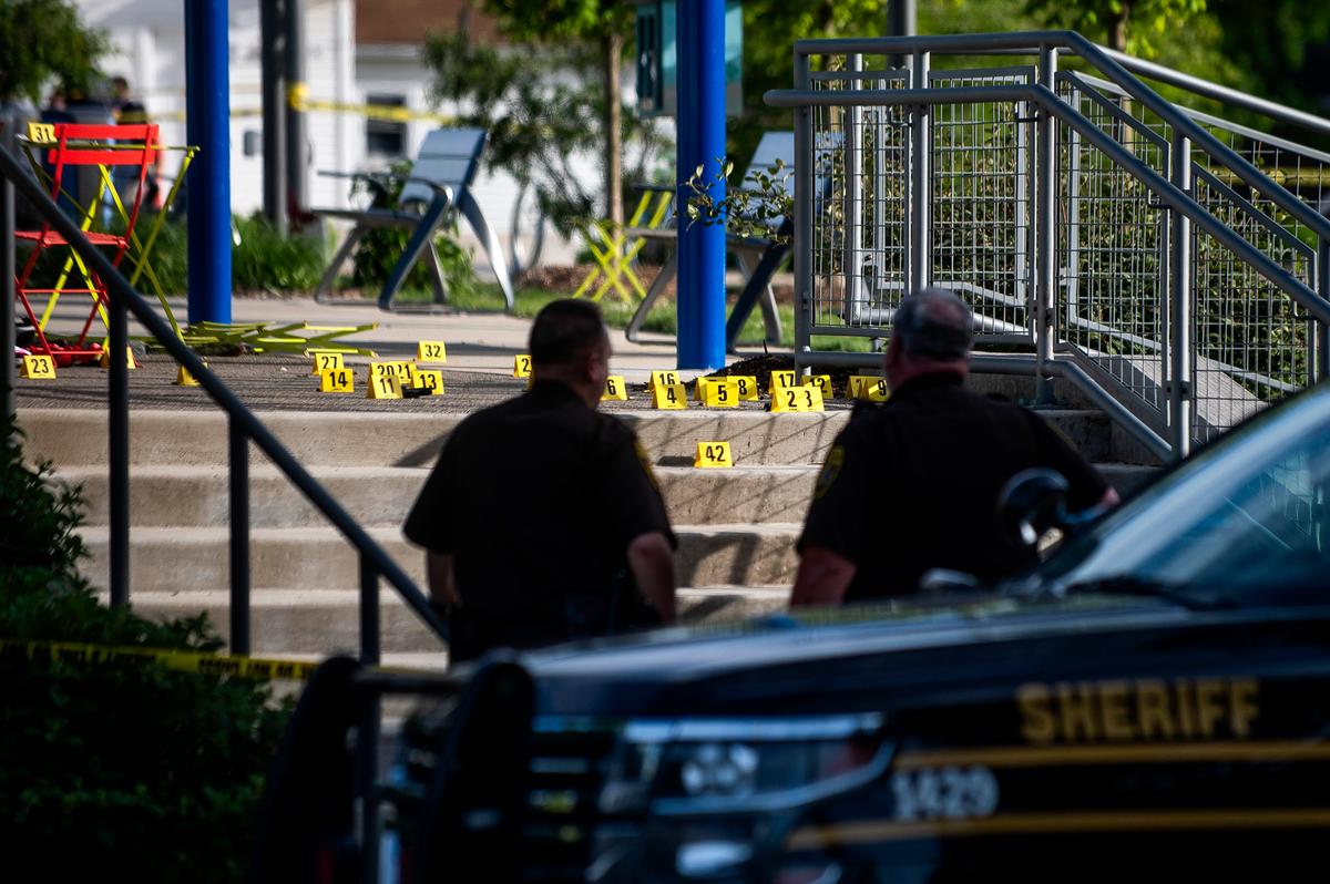 Shooting in Detroit Suburb Injures 9, Leaving 8-Year-Old in Critical Condition