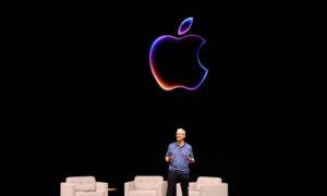 Apple Agrees to Abide by Biden Admin’s AI Safety Guidelines