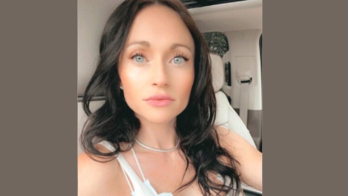 Plastic Surgeon Charged in Death of Wife Who Went Into Cardiac Arrest While He Worked on Her