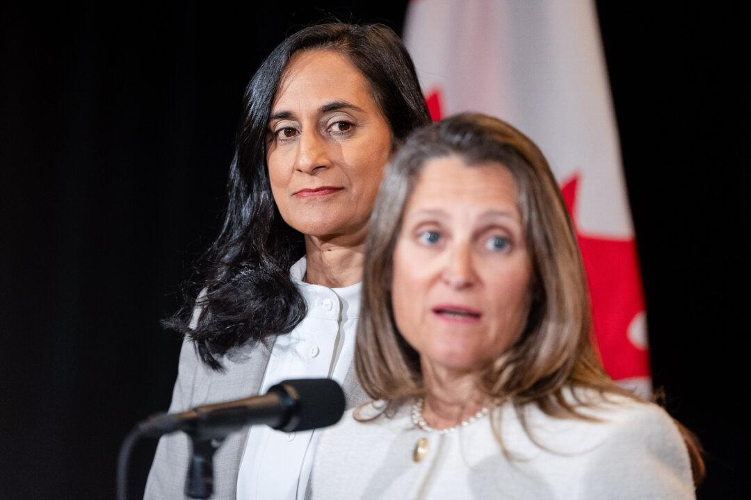 Use of Online Influencers Needed to Reach Public, Say Ministers