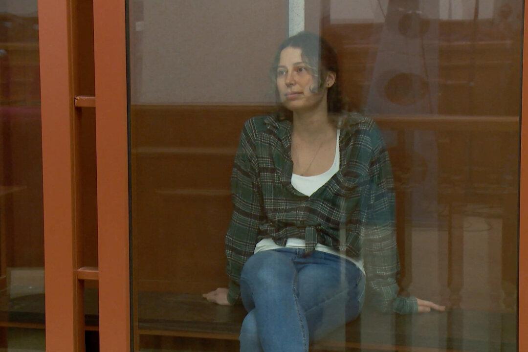 Russian Prosecutors Seek 15-year Treason Sentence for US Citizen Karelina