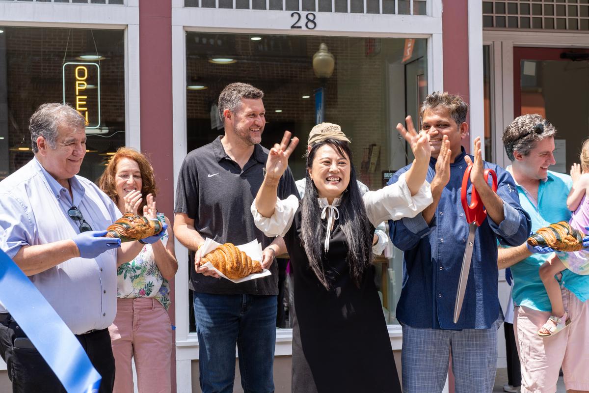 High-End Executive Pastry Chef Opens Bakery in Downtown Middletown