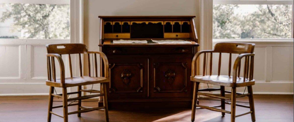 A replica of Lincoln's desk in the cottage that he and his family visited while he was president. (Deena Bouknight)