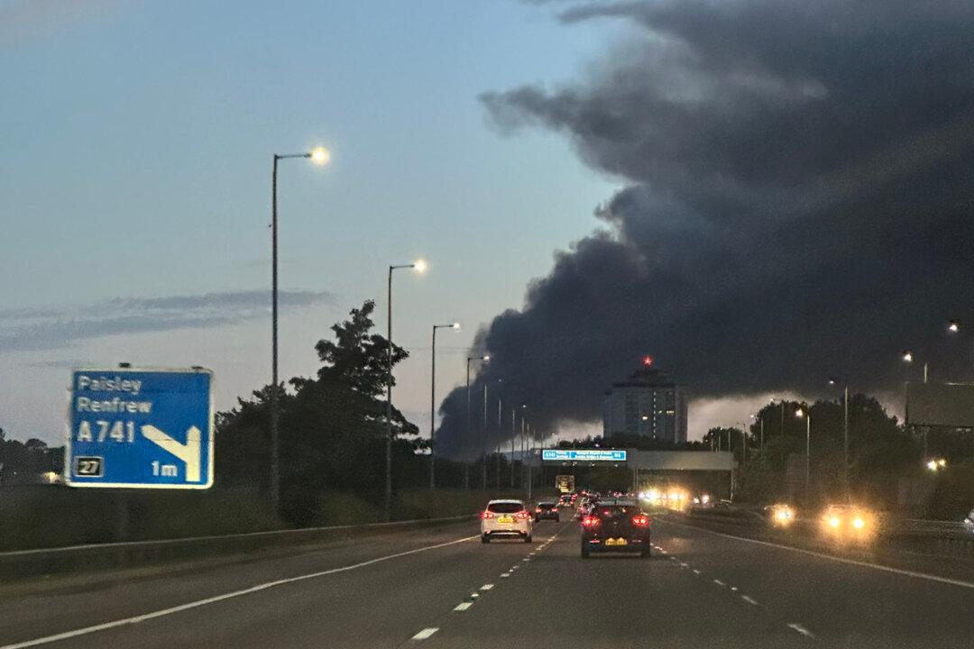 Residents in Scotland Urged to Stay Indoors After Battery Waste Facility Fire